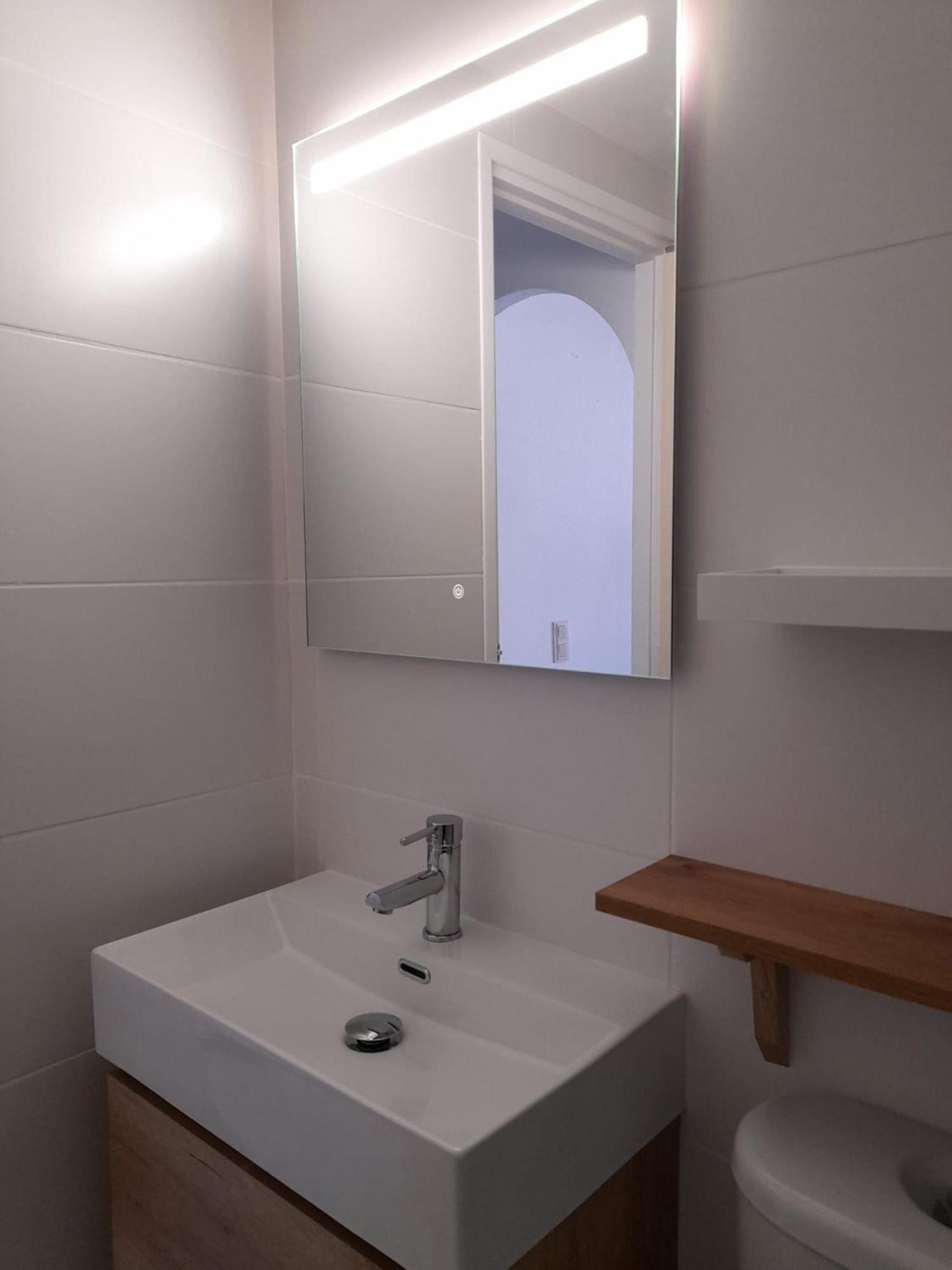 Appartement Lumineux Sur Les Canaux Roses Exterior foto